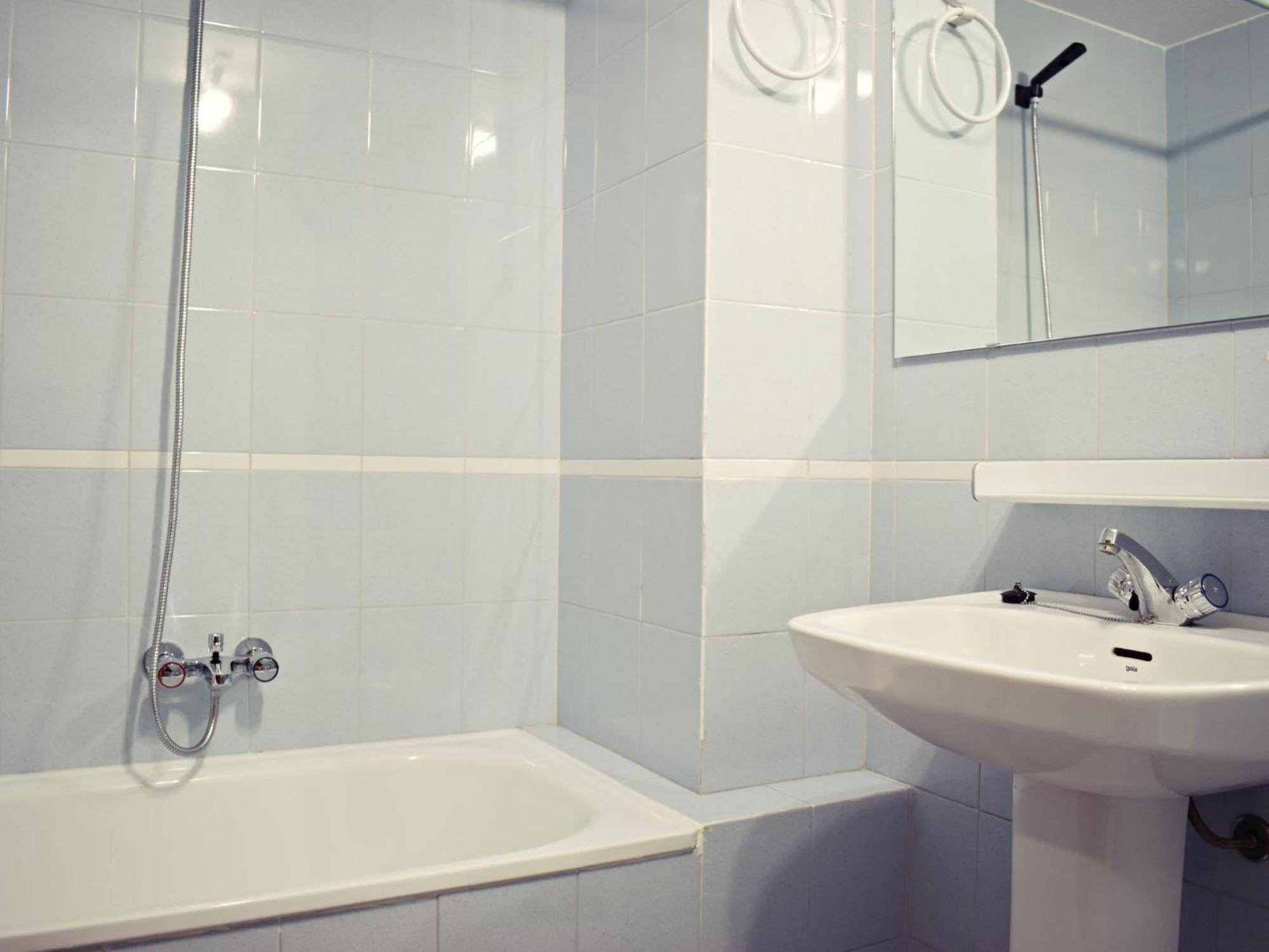 Amplio Y Luminoso Apartamento Cerca Del Centro Y La Playa Con Piscina Y Parking Privado มาลากา ภายนอก รูปภาพ