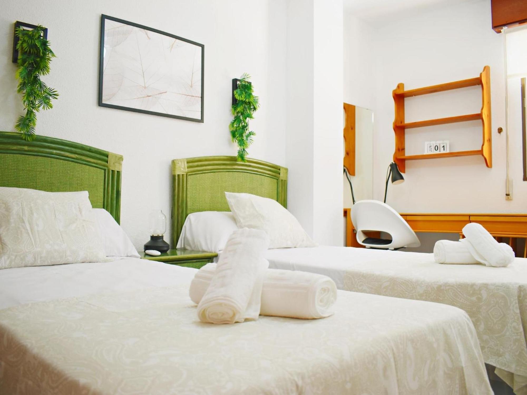 Amplio Y Luminoso Apartamento Cerca Del Centro Y La Playa Con Piscina Y Parking Privado มาลากา ภายนอก รูปภาพ