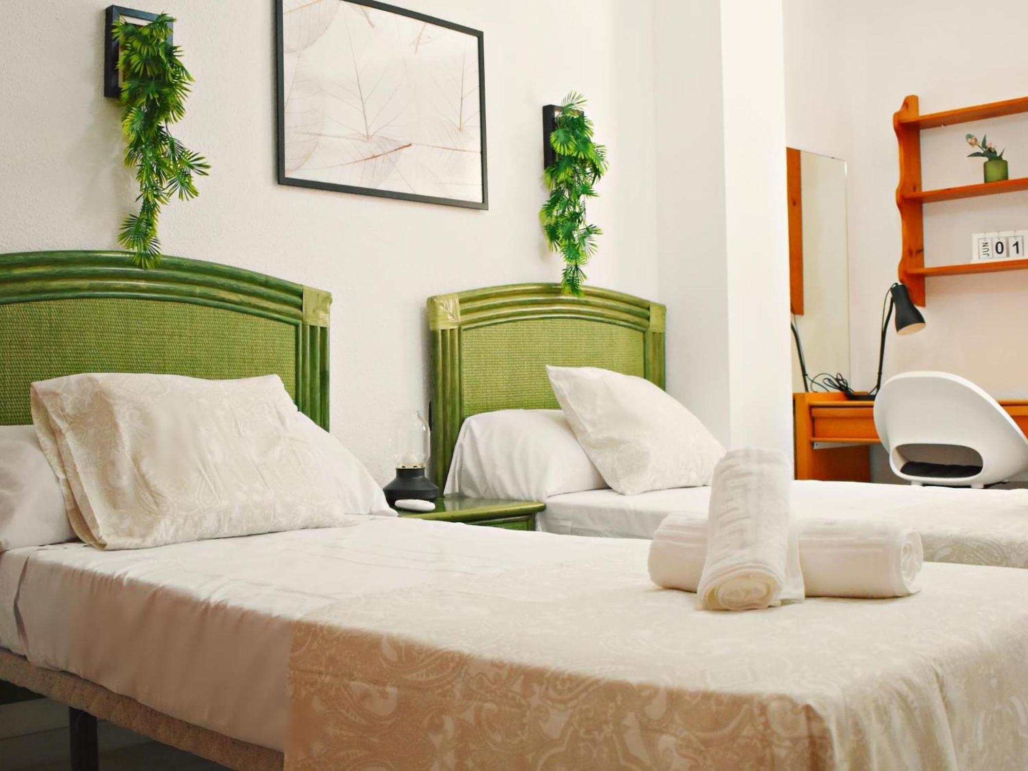 Amplio Y Luminoso Apartamento Cerca Del Centro Y La Playa Con Piscina Y Parking Privado มาลากา ภายนอก รูปภาพ