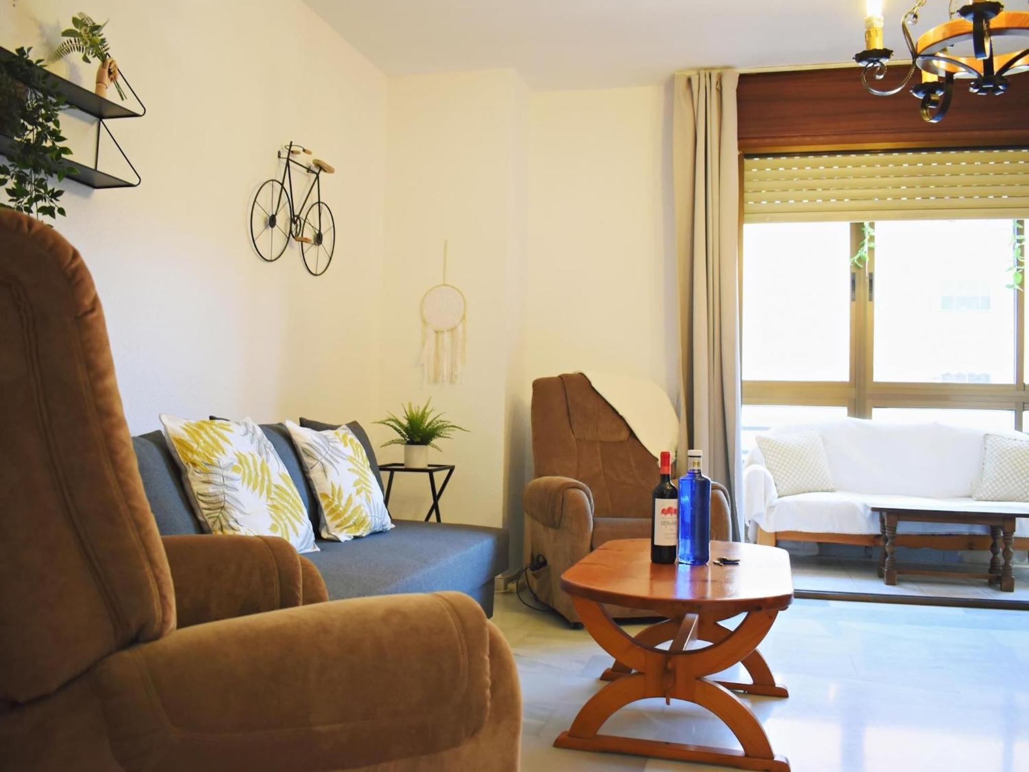 Amplio Y Luminoso Apartamento Cerca Del Centro Y La Playa Con Piscina Y Parking Privado มาลากา ภายนอก รูปภาพ